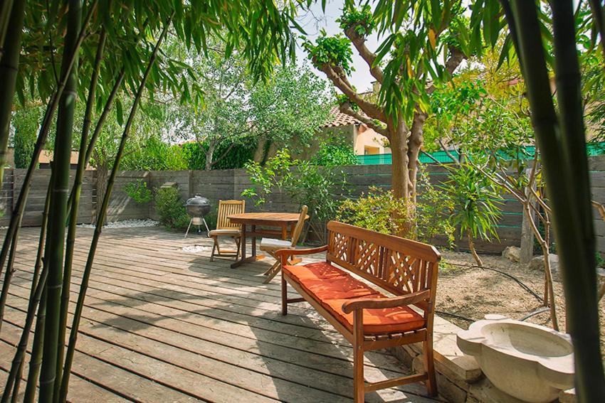 Les Aromatiques - Terrasse & Parking Prive A Villeneuve Les Avignon - Proche Golf Academy Exterior foto